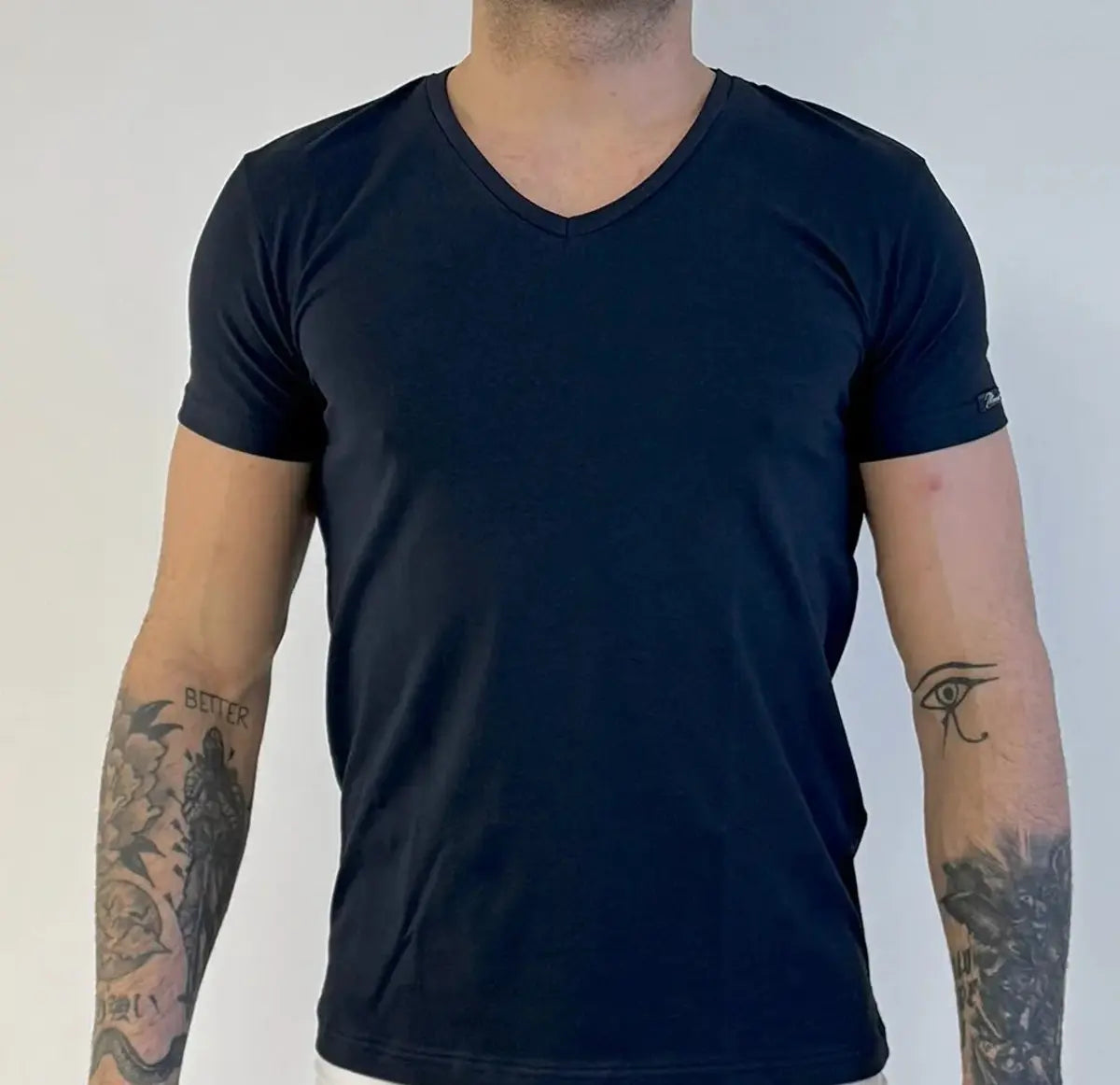 Mansuè Maglia mezza manica scollo a v in COTONE MODAL uomo MANSUE’ – 40095/156/996 2PZ